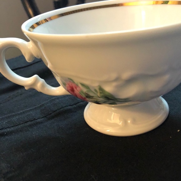 Tea cup - Picture 3 of 4